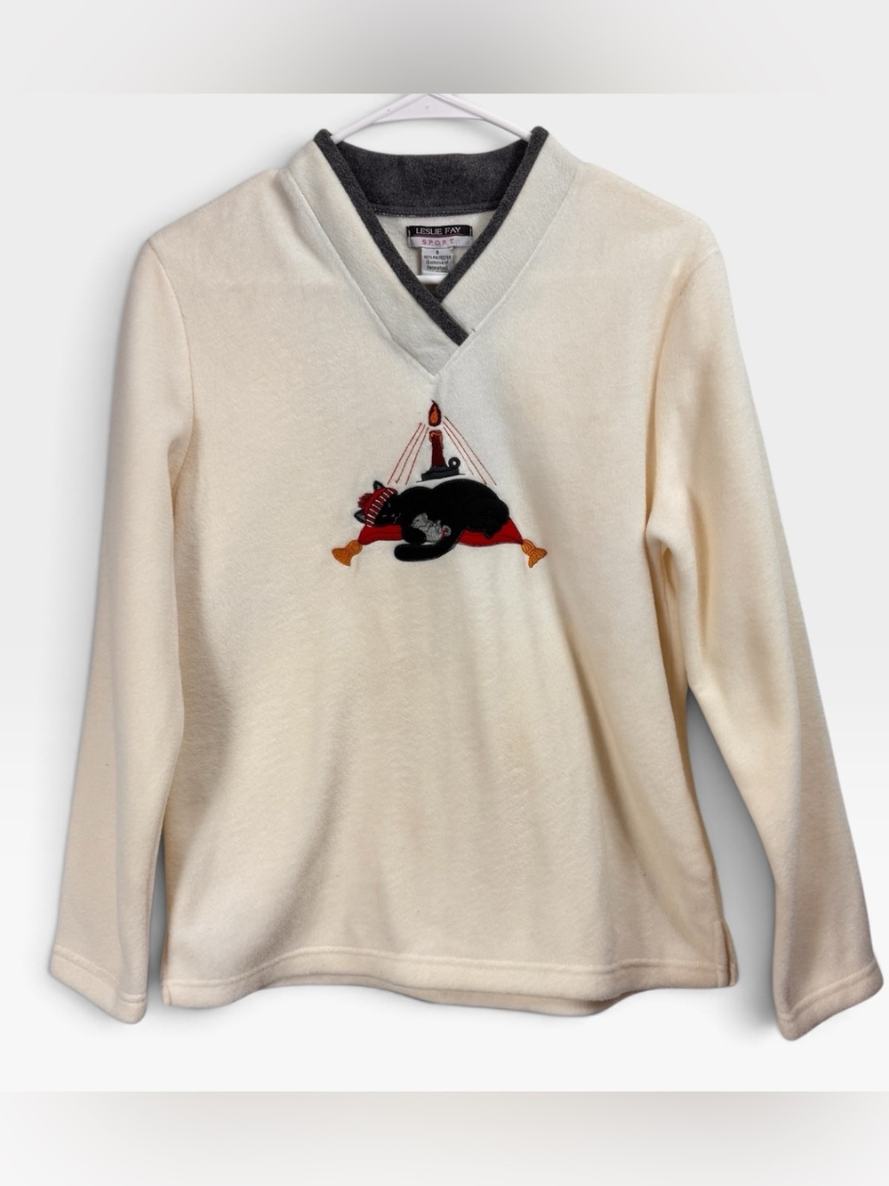 NWT Vintage 90s Fleece V-Neck Top Size Small Cat In Hat Mouse Winter Nap Candle
